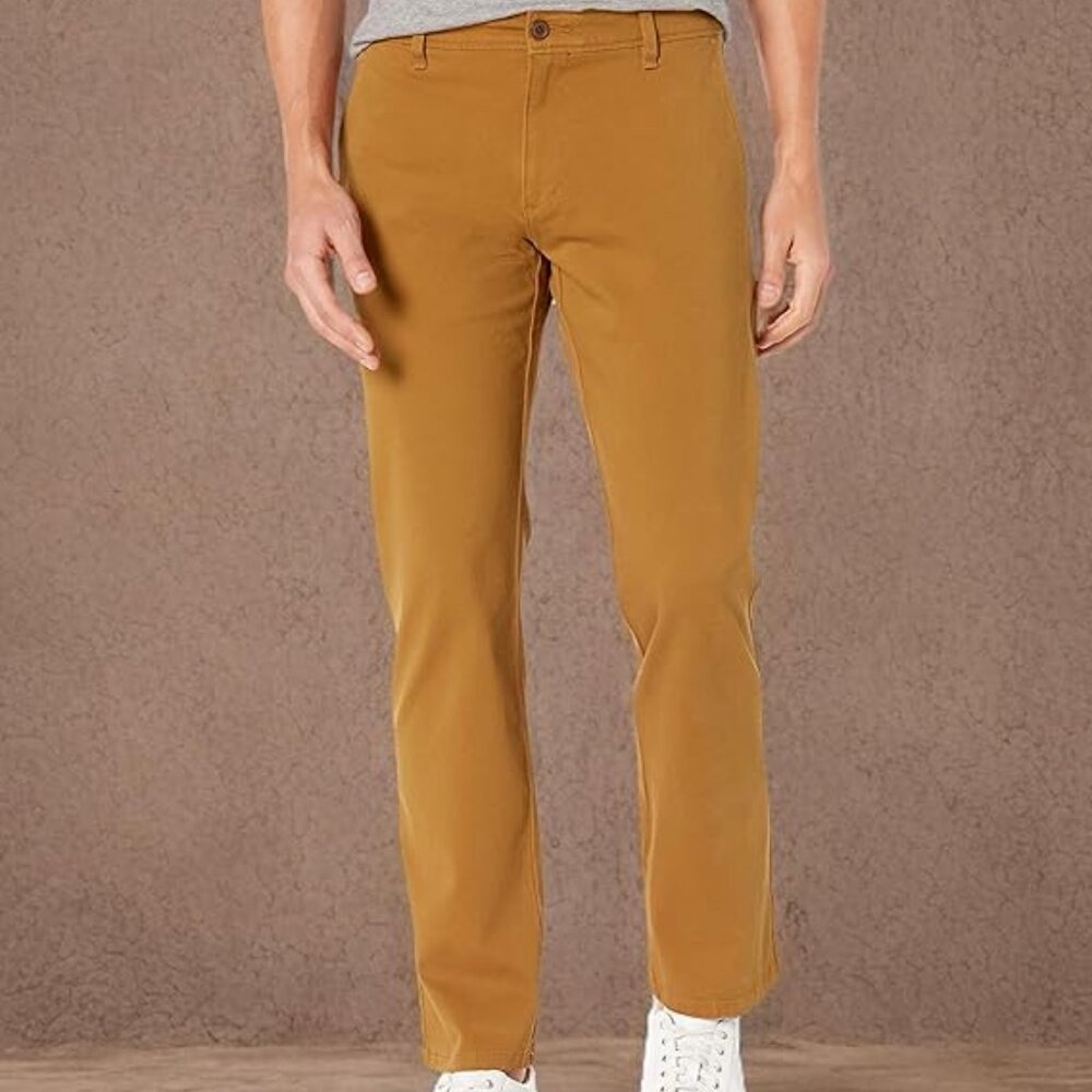 NWT Dockers Straight Fit Ultimate Chino Smart Series Flexible Waistband